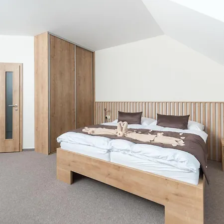 Atrium Restauracia A 3*